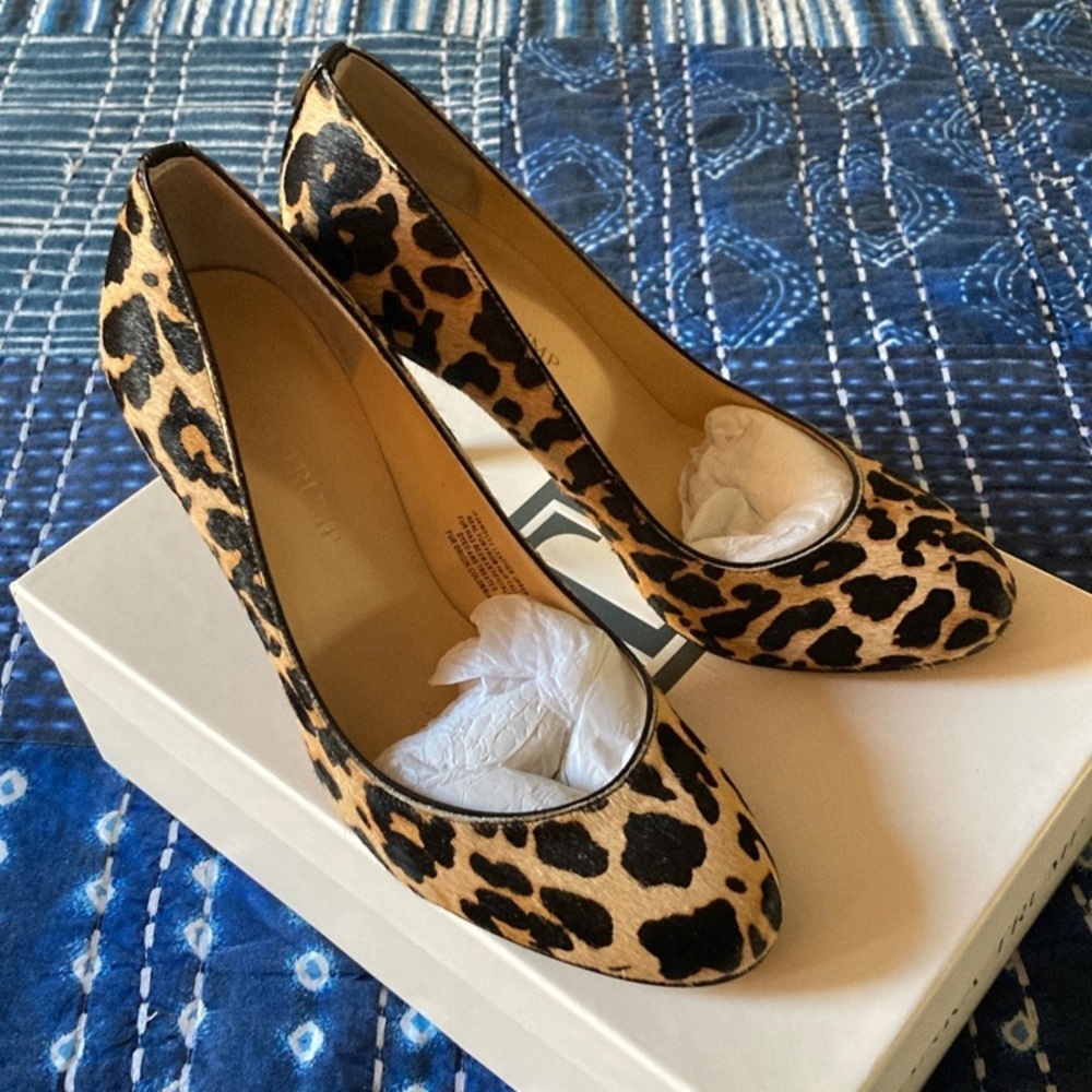 Leopard print stiletto heels